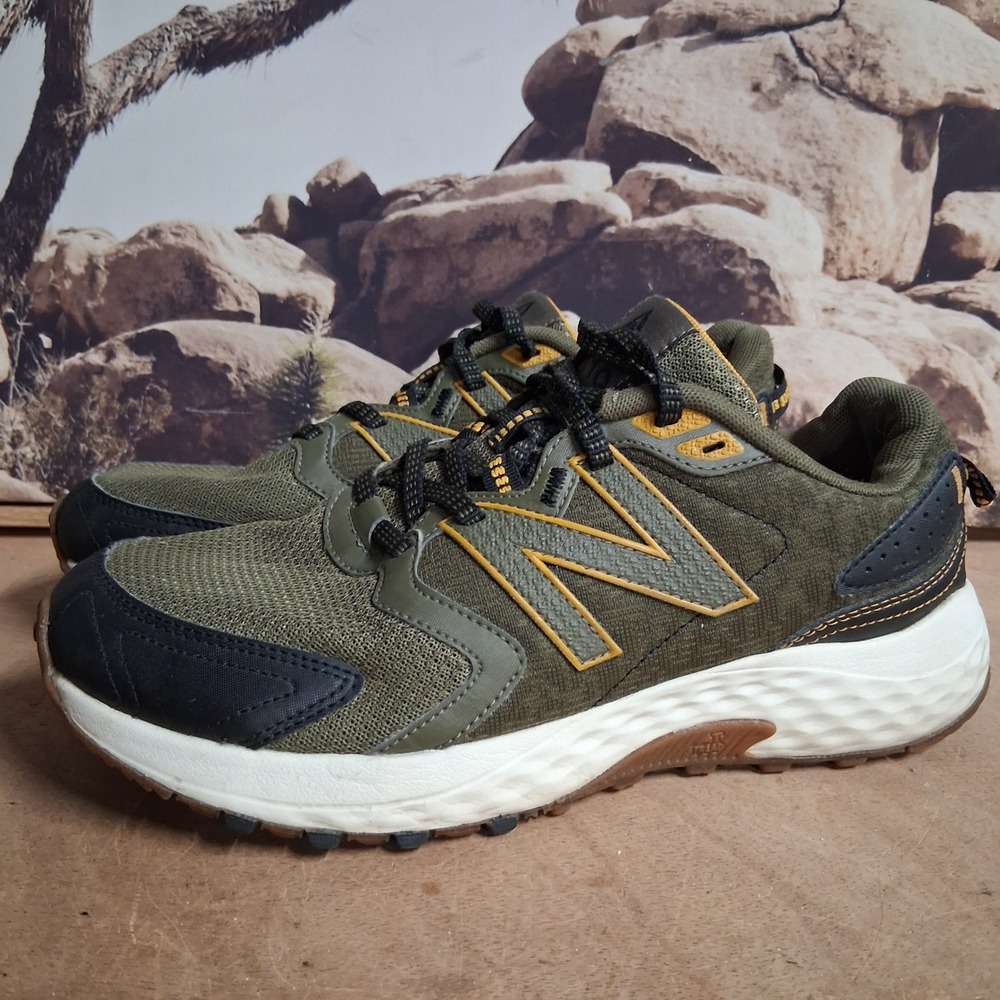 New Balance 410v7 Mens Trail Running Shoes Olive Green Black MT410LO7 sz 8